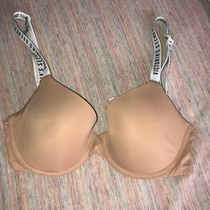 victoria’s secret underwire bra